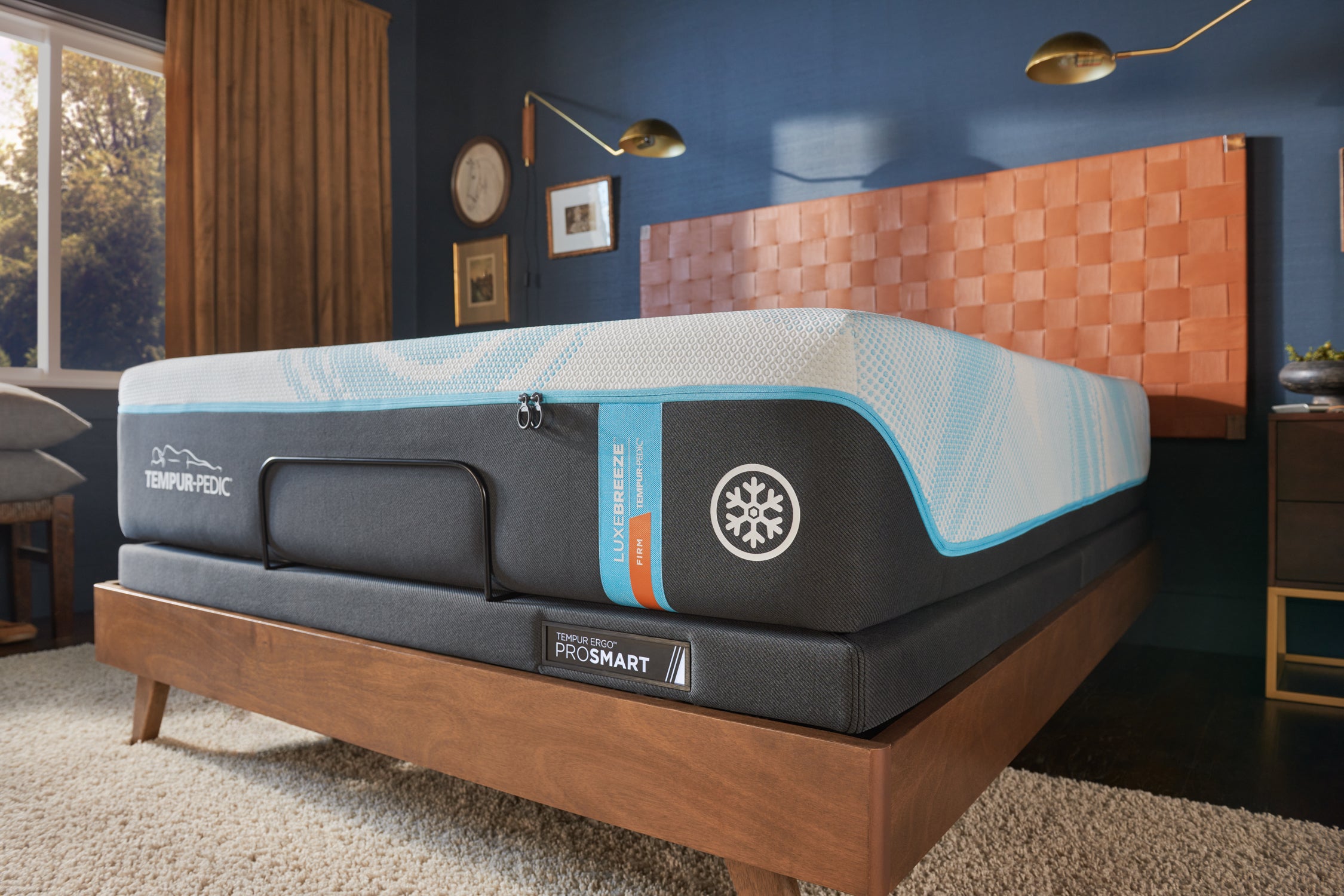 LuxeBreeze Firm 13" Mattress